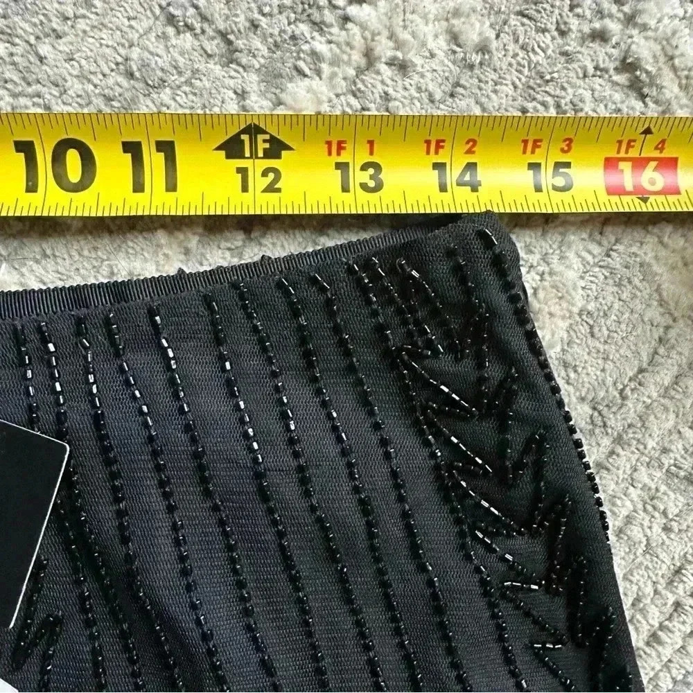 Lauren Ralph Lauren Black Beaded
Mesh A-Line Skirt Size 6 NWT Retail $295 - Picture 8 of 9